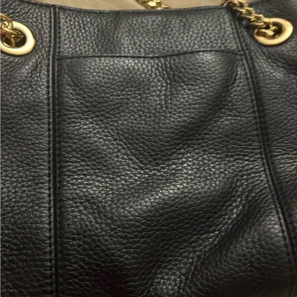Michael Kors Black Shoulder Bag with Gold Chain - Picture 7 of 16